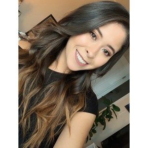 Meet your Posher, Cristina